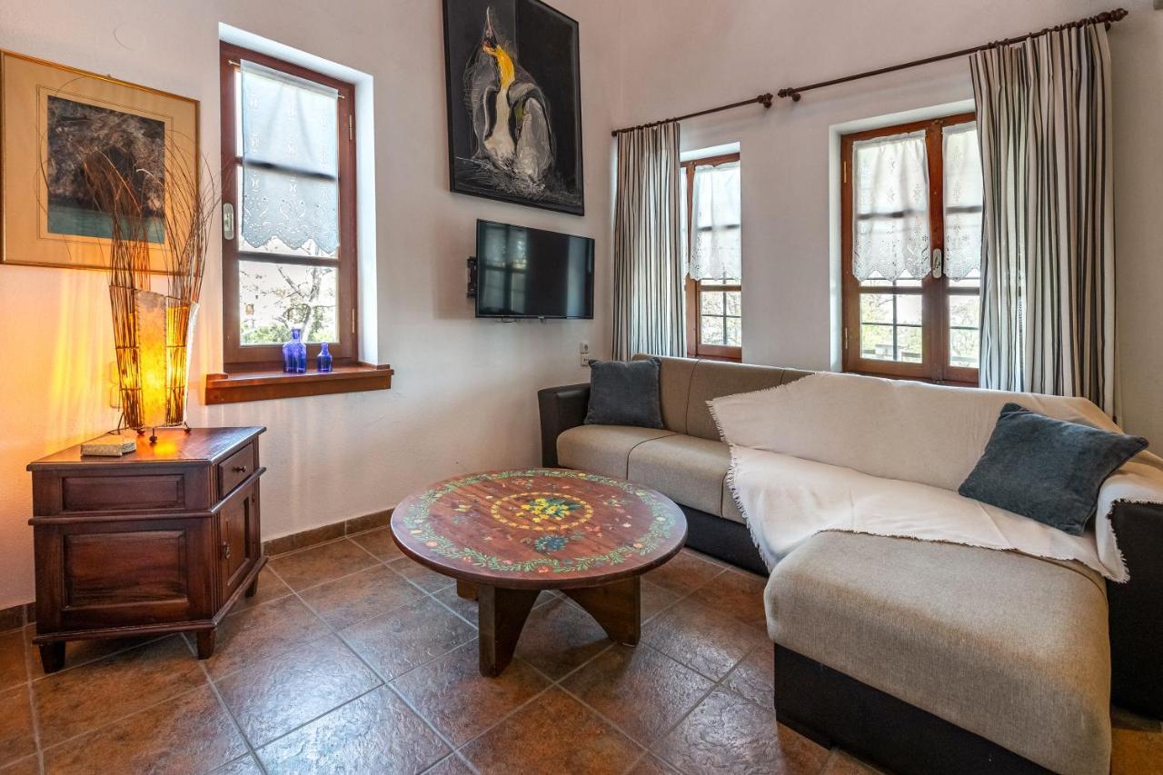 Gardenia Studios Mourésion Dış mekan fotoğraf